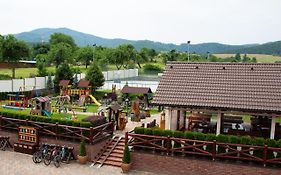 Penzion Pod Strazovom